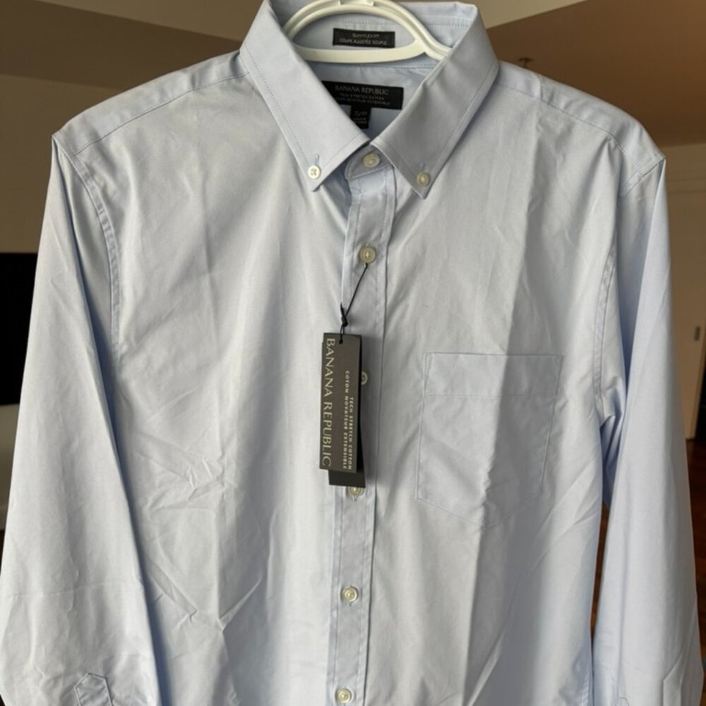 Banana Republic new dress shirt (Small)